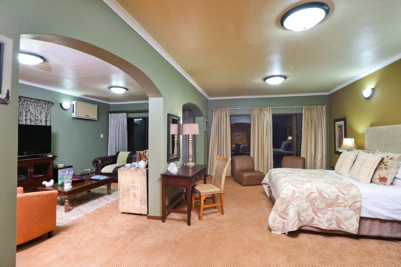 Hoekwil Shangri-La Manor (Adults Only) מראה חיצוני תמונה