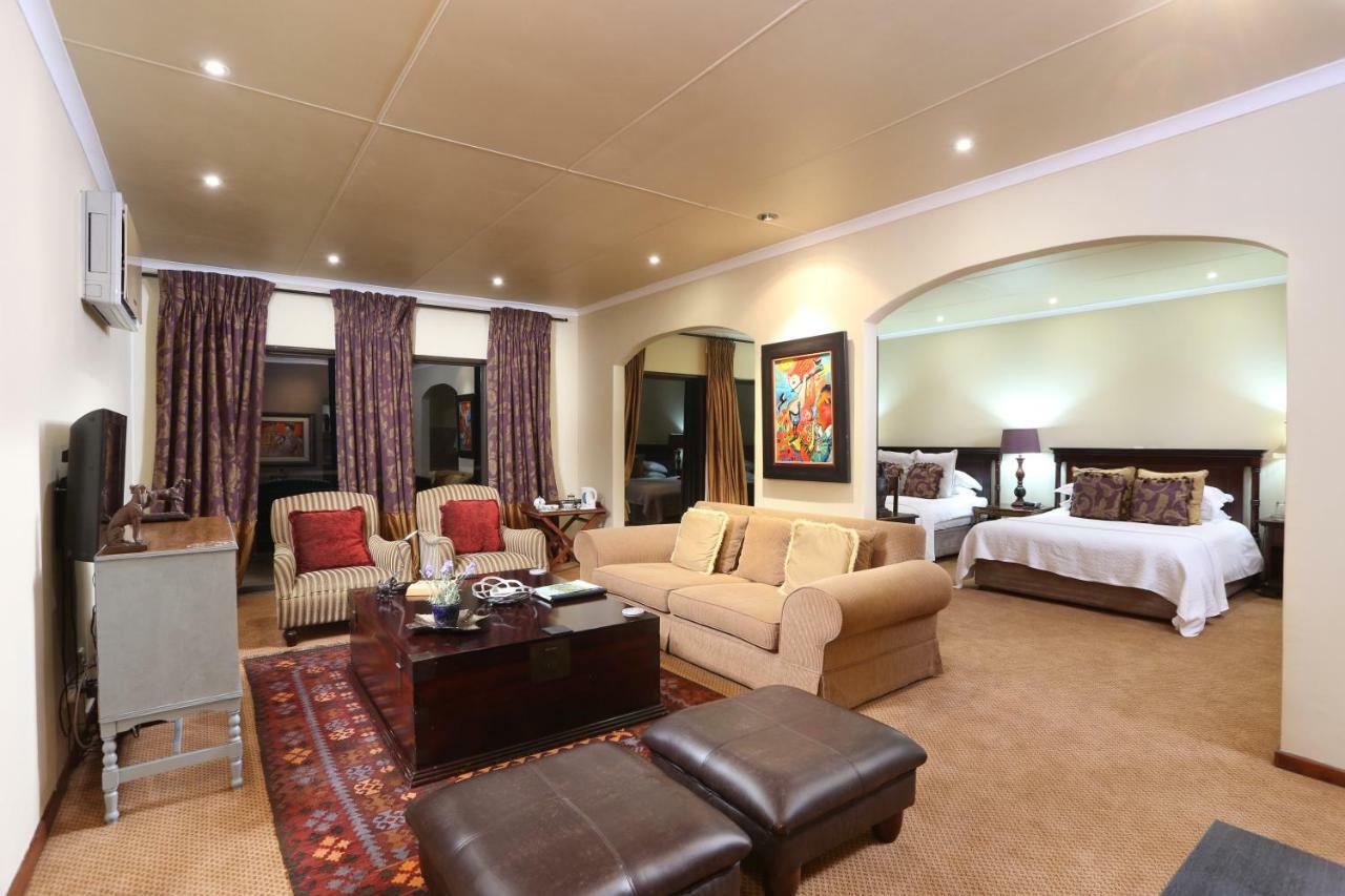 Hoekwil Shangri-La Manor (Adults Only) מראה חיצוני תמונה