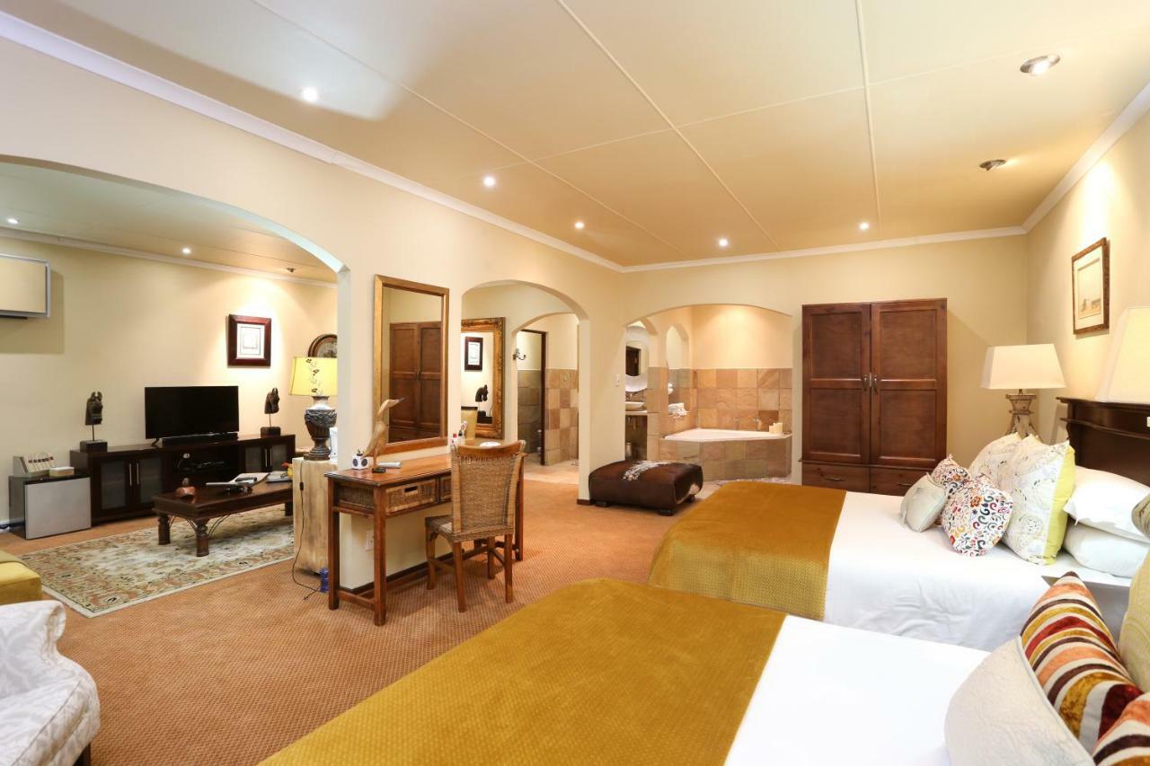 Hoekwil Shangri-La Manor (Adults Only) מראה חיצוני תמונה