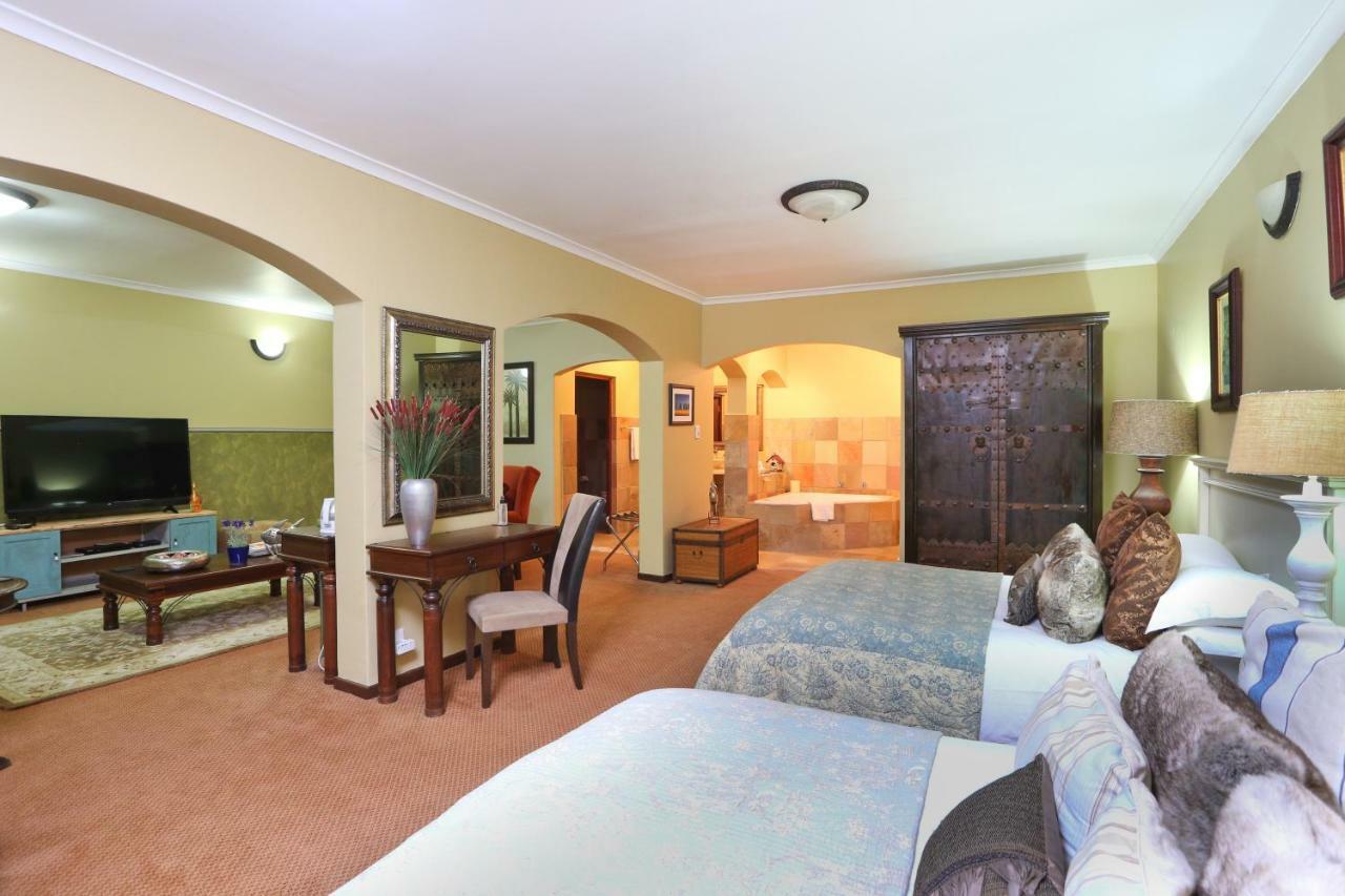 Hoekwil Shangri-La Manor (Adults Only) מראה חיצוני תמונה