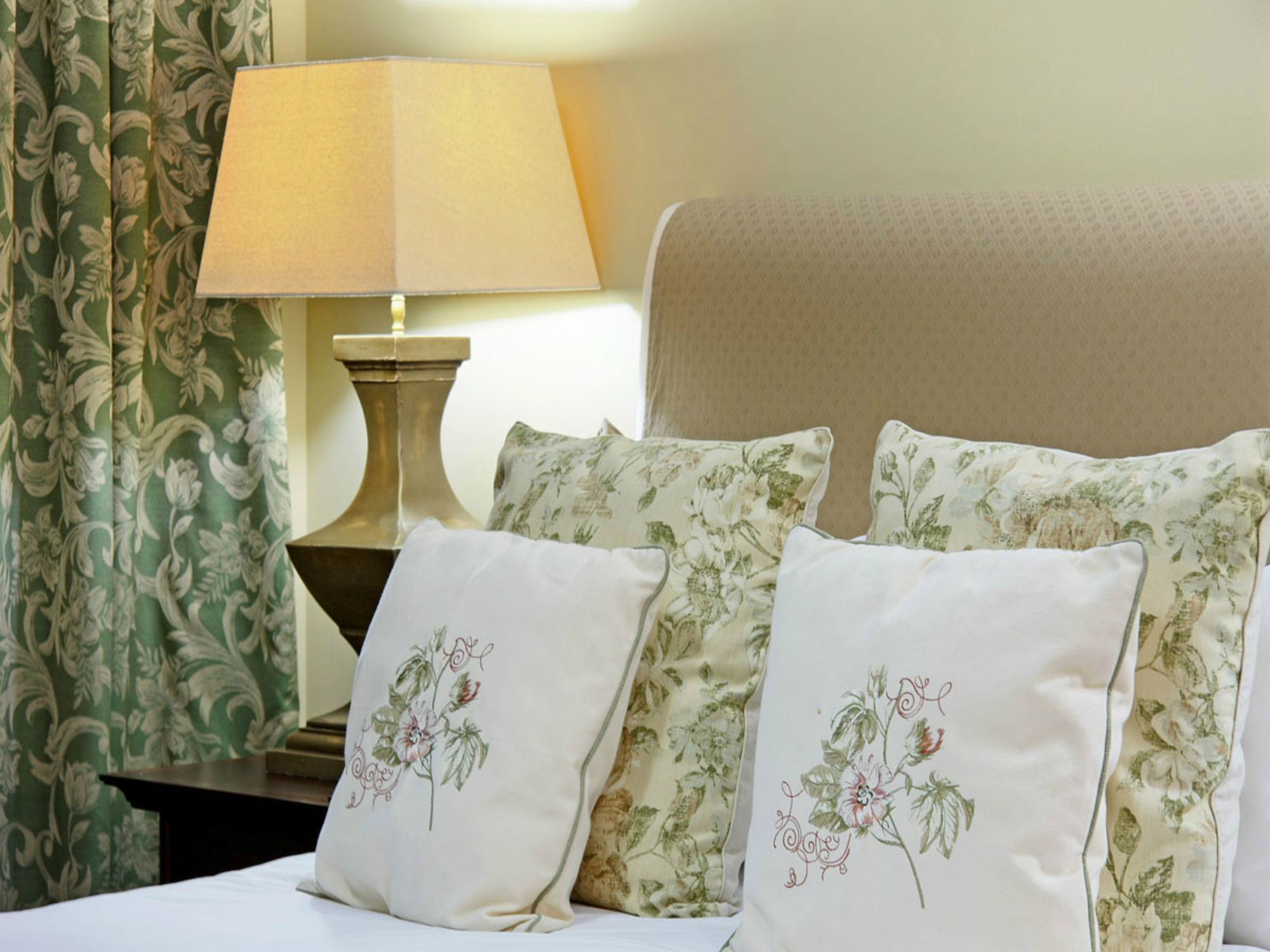 Hoekwil Shangri-La Manor (Adults Only) מראה חיצוני תמונה